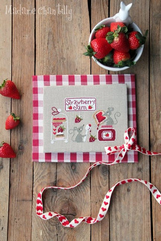 Madame Chantilly - Strawberry Jam