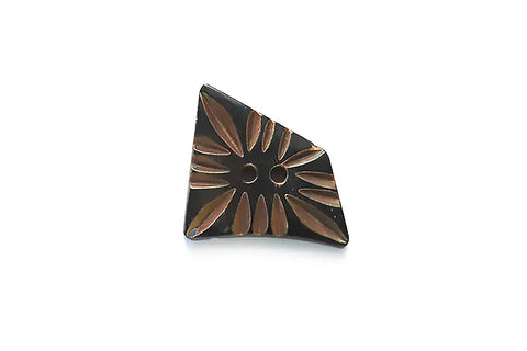 Brown & Black Horn Splash Carved 32 x 29mm