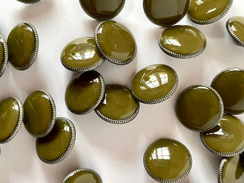 Glossy Green Khaki Metal 17mm