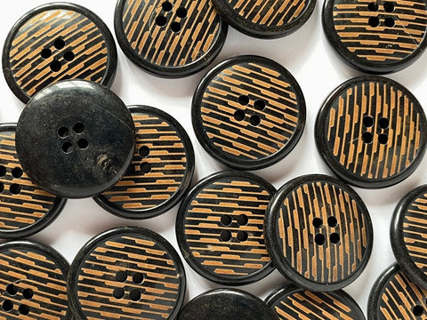 Black Horn with Surface Design & Burnt Areas 25mm