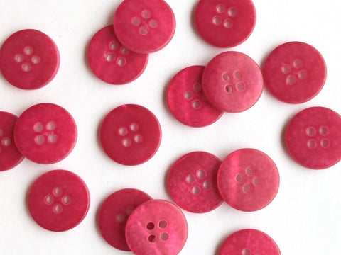 Fuchsia Pink Matt River Shell 15mm